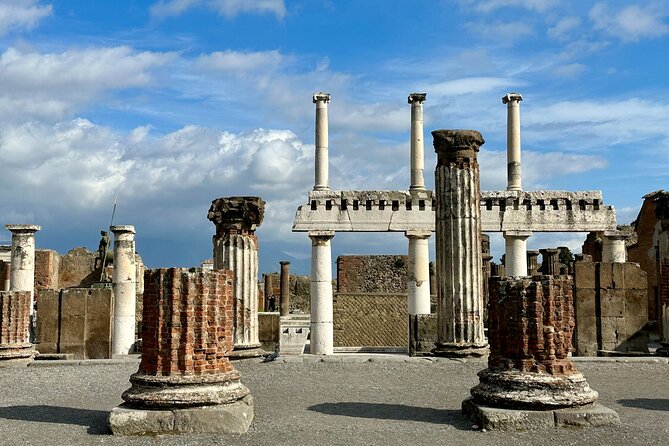 Private Guided Tour of Pompeii Excavations - Crowds, heat, and pace: private means you control the comfort level