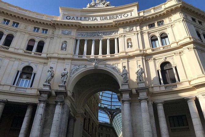 Private Naples Walking Tour with Tourist Guide - Piazza del Municipio: the port-side town square that sets the tone