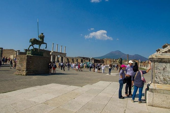 Private Pompeii & Amalfi Coast Shore Excursion from Naples Port - Amalfi Town Stop: Lunch Without Leaving You Stranded