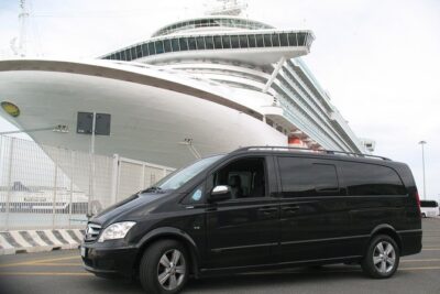 Private transfer from NAPLES to POSITANO or reverse - What the car experience feels like: Mercedes privacy with Wi‑Fi