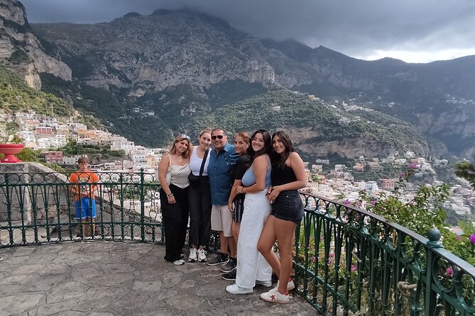 Private Transfer from Naples to Praiano - The car ride: comfort, care, and quick scenic pauses