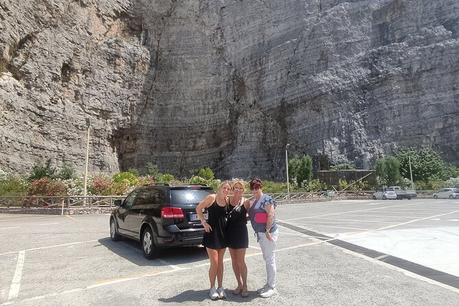Private Transfer from Naples to Praiano - What happens when the driver meets you