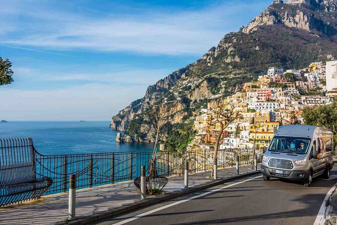 Private transfer from Naples to Sorrento or return - Door-to-door Naples to Sorrento: the real win
