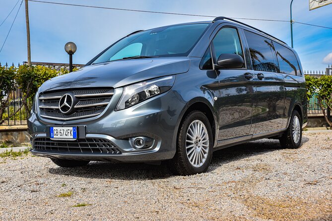 Private transfer from Naples to Sorrento or return - The ride: 50 minutes to about 1 hour 10 minutes (and why timing still matters)