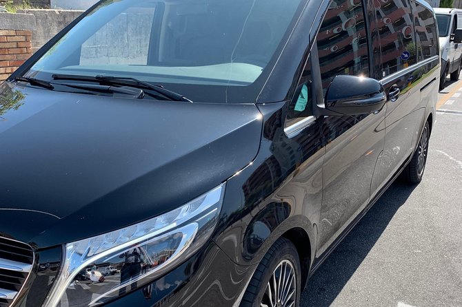 Private Transfer NAPLES to RAVELLO or vv (with Stop option in Pompeii) - Your Pickup in Naples: Flexible and Actually Clear