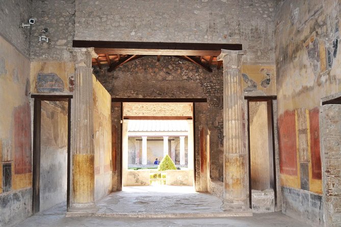 Rome to Pompeii Tour for Kids & Families w Hotel Pickup & Skip-the-Line Tickets - Guides and Pacing: Why the Team Matters on a Tough-Day City