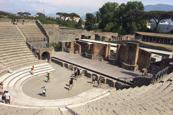 Round-Trip Shuttle Transfer from Naples to Pompeii - Price and value: why $35.84 can make sense here