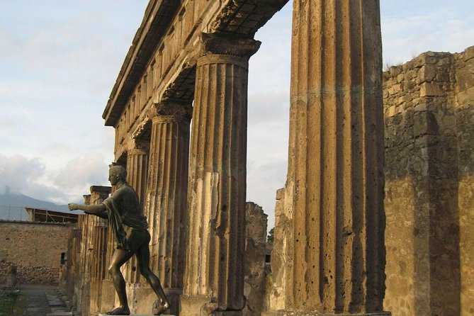 Round-Trip Shuttle Transfer from Naples to Pompeii - Comfort, organization, and communication: what I’d watch for