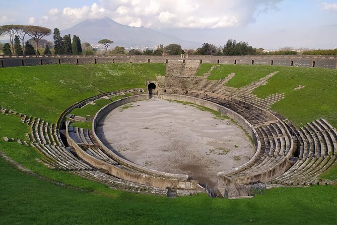 Semi - Private Tour of Pompeii with an Archaeologist - Pompeii With a Guide: What You’re Actually Buying