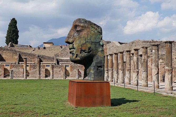 Shore Excursion: Capri, Sorrento and Pompeii Exclusive Day Tour from Naples Port - Pompeii with a guided route: Forum, Lupanare, and thermal baths