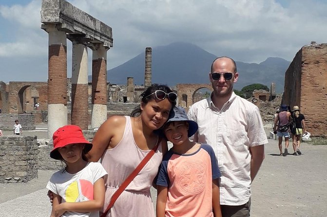 Shore Excursion Tour for Kids from Naples Port to Pompeii and Vesuvius - Kid-friendly engagement that actually helps