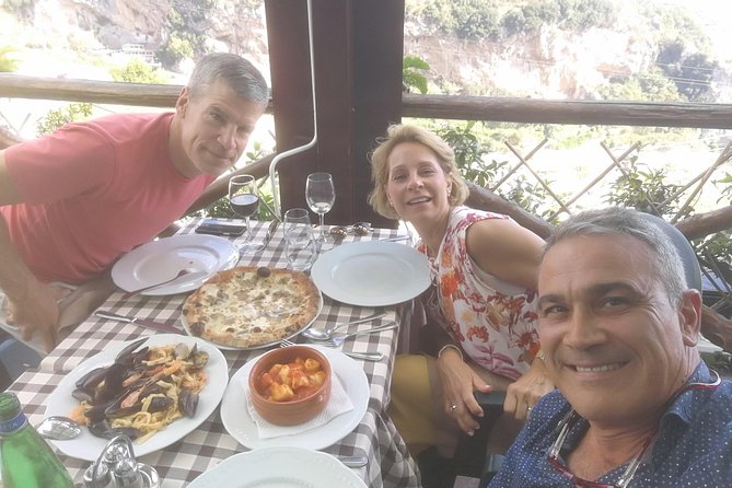 Shore tour of Ravello, Amalfi, Emerald Cave. - Grotta dello Smeraldo: how the emerald light actually happens