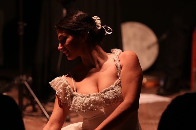 Show Songs Music and Neapolitan Dances with Tasting - Who this experience suits best