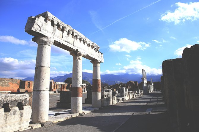 Skip-the-Line Best of Pompeii in one Day Tour w Local Guide & new opened houses - Price and Value: What $396.08 Buys You in Pompeii