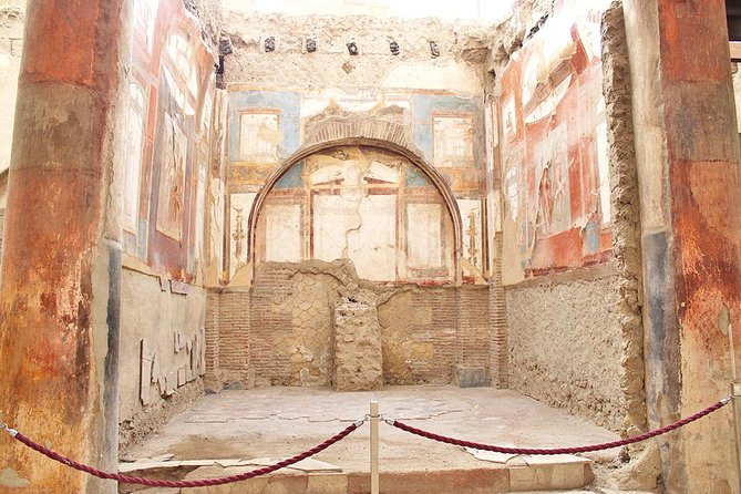 Skip the Line Half Day Private Tour of Herculaneum Highlights with Local Guide - Key things you’ll notice on this Herculaneum Highlights tour