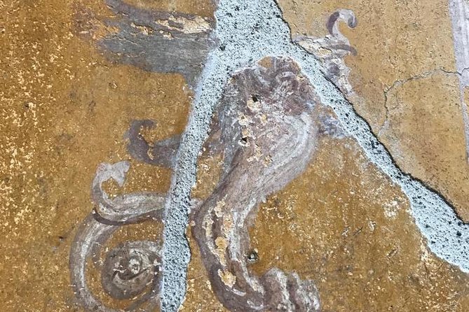 Skip-the-Line Pompeii Archaeological Site with Private Guide - Inside Pompeii Archaeological Park: what you’ll actually walk past