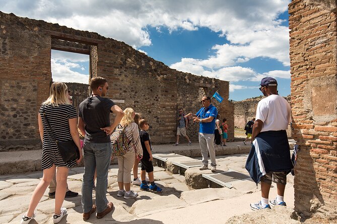 Skip the Line: Pompeii Express Small Group Guided Tour - Group size in real life: easier listening, less waiting, better flow