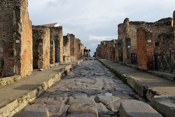 Skip the Line Private Pompeii Guided Tour - The Forum of Pompeii: the main square you’ll keep recognizing