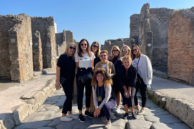 Skip-The-Line Tickets VIP Small Group Tour To Pompei and Vesuvius - VIP pickup in Naples: how you start without wasting hours