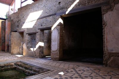 Small Group Guided Walking Tour of Ancient Pompeii Highlights - UNESCO World Heritage Stop: Getting the Big Picture Early
