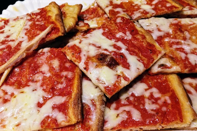 Small Group Street Food and Walking Tour in Naples - Guides Make the Difference: What You’ll Feel on This Walk