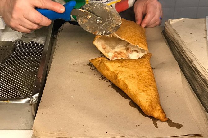 Small Group Street Food and Walking Tour in Naples - Bruschetta and Fried Pizza: The Comfort-Food Core of Naples
