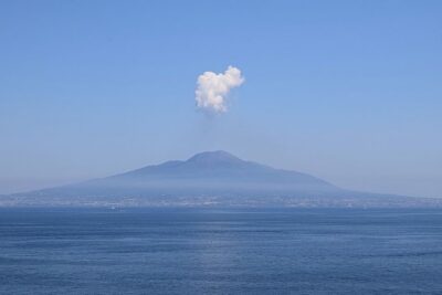 Sorrento: Pompeii and Mount Vesuvius Tour with Skip-the-line - Inside Pompeii With a Licensed English Guide