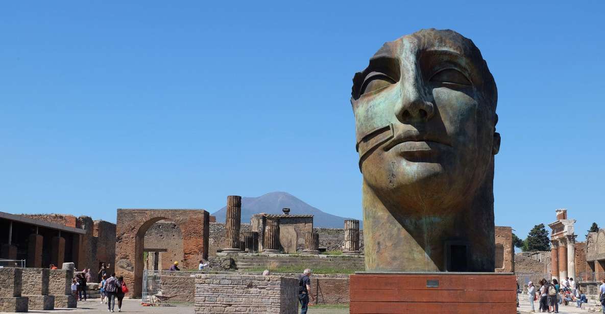 Sorrento: Pompeii Tour with guide, ticket & lunch included - Meeting in Sorrento: Lauro Square and the 8:00 a.m. kickoff