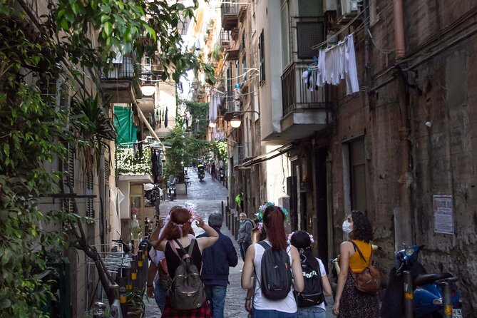 Spanish Quarter of Neaples StreetArt & Traditions, with coffee and babà - From Via Toledo to the Quartieri Spagnoli: fast orientation without a lecture