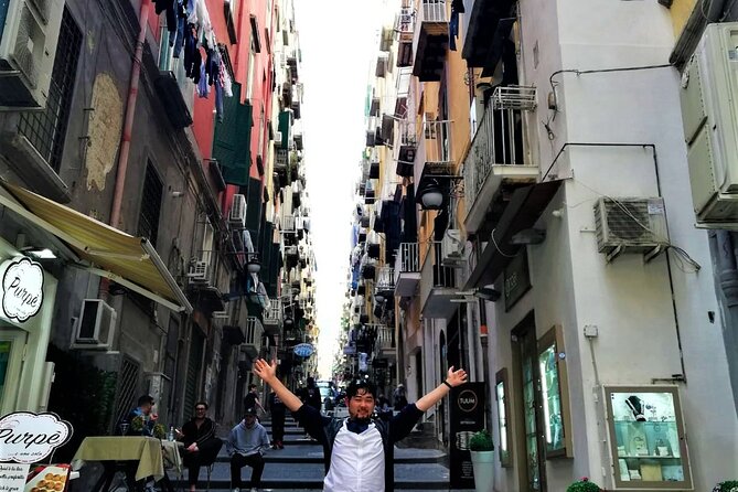 Spanish Quarter of Neaples StreetArt & Traditions, with coffee and babà - Small-group guide energy: Valeria’s neighborhood perspective