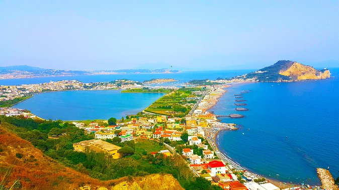 The Phlegrean Fields Discover the ruins of Baia, Cuma and Pozzuoli - Cuma’s acropolis: Apollo’s ruins and the Sybil’s cave