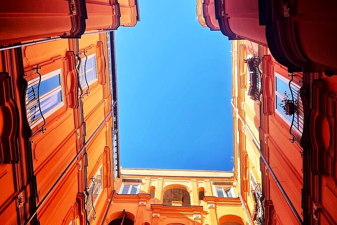 The soul and taste of Naples - Meeting in Piazza Dante: Coffee, Neapolitan Energy, and a Fast Start