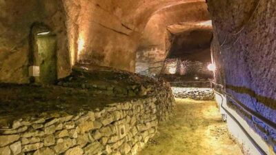 The Underground of Napoli: a Trip to the Hidden City - Purgatorio ad Arco: Santa Maria delle Anime del Purgatorio ad Arco Underground