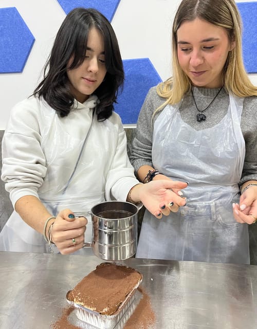 Tiramisù Making Class with Limoncello or Meloncello Tasting - Languages and instruction style: you won’t be left guessing