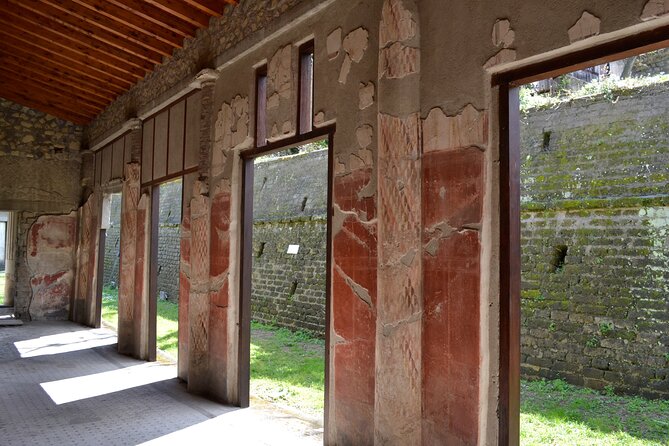 Tour in the villa of Poppea with an archaeologist - Price and value: what $238.28 per group really buys