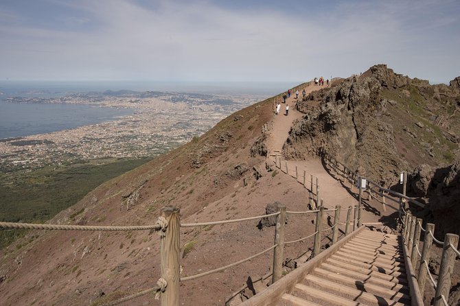 Tour of Mt. Vesuvius+Sorrento+Pompeii (Full Day) - Pompeii excavations: seeing the ruins with an optional expert