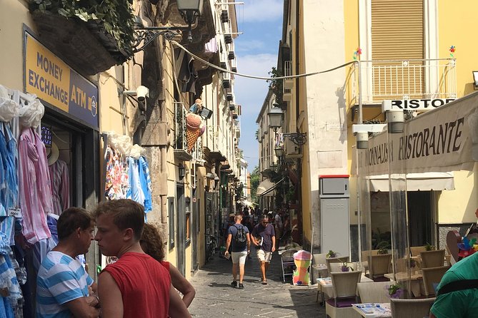 Tour of Mt. Vesuvius+Sorrento+Pompeii (Full Day) - The drive toward Sorrento: coast photo stops that break up the long day