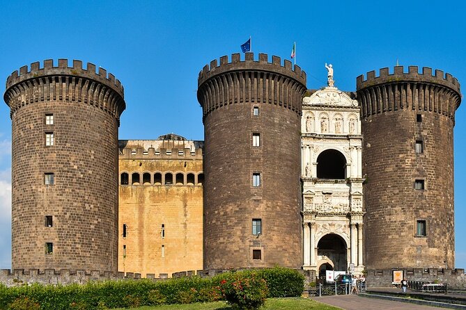 Tour of the Monumental Naples with an art expert - The route through Galleria Umberto I and the Chiaia station area