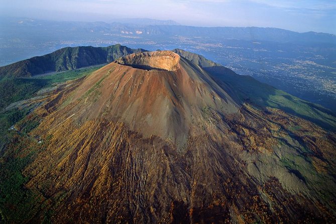 Tramvia Napoli: Transfer to Herculaneum Ruins + Vesuvius - Getting Picked Up Around Naples: Molo Beverello to Corso Lucci