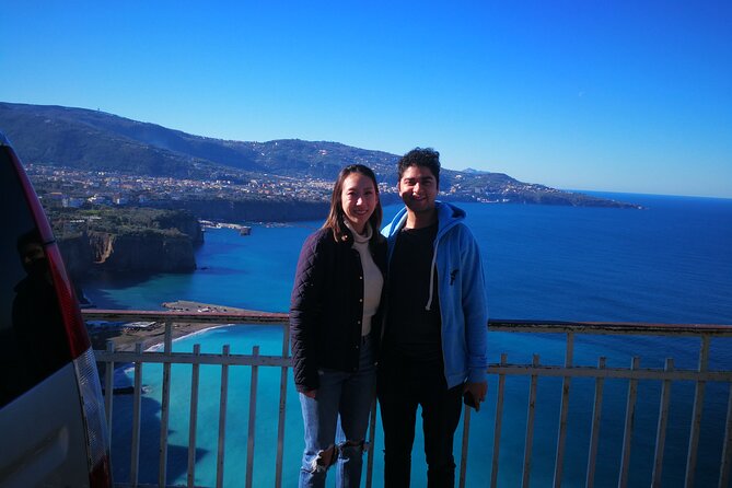 Transfer also for disabled Naples / Sorrento / Amalfi Coast - Pickup in Naples or Sorrento: the meet-up that saves your nerves