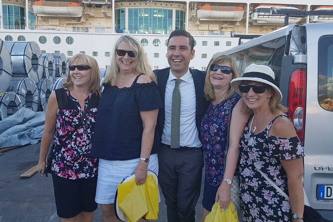 Transfer from Naples area to Sorrento area from 4 to 6 passengers - The Car and Driver Quality: What You Gain (and What You Don’t)