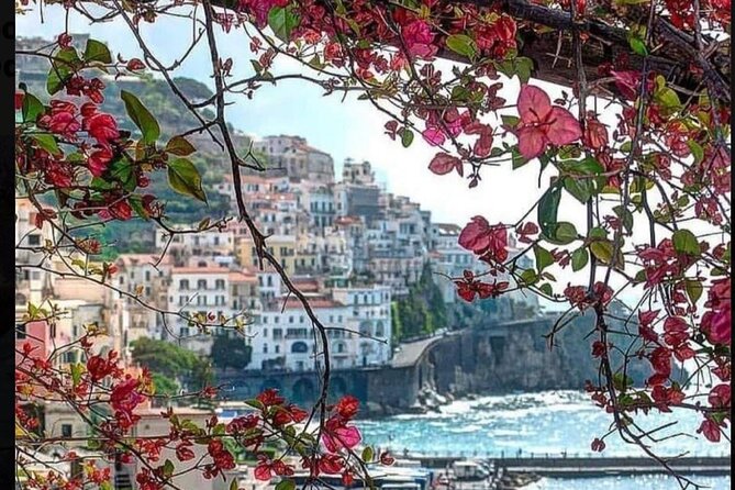 Transfer from Naples to Positano with a stop at Pompeii or Positano to Naples - Timing that works: about 3 hours total