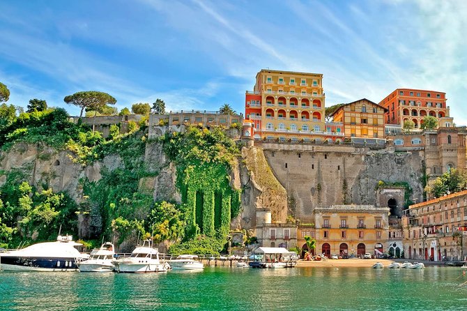Transfer from Naples to Sorrento (or Viceversa) - Comfort on the road: air-conditioned minivan, private transport, and safety