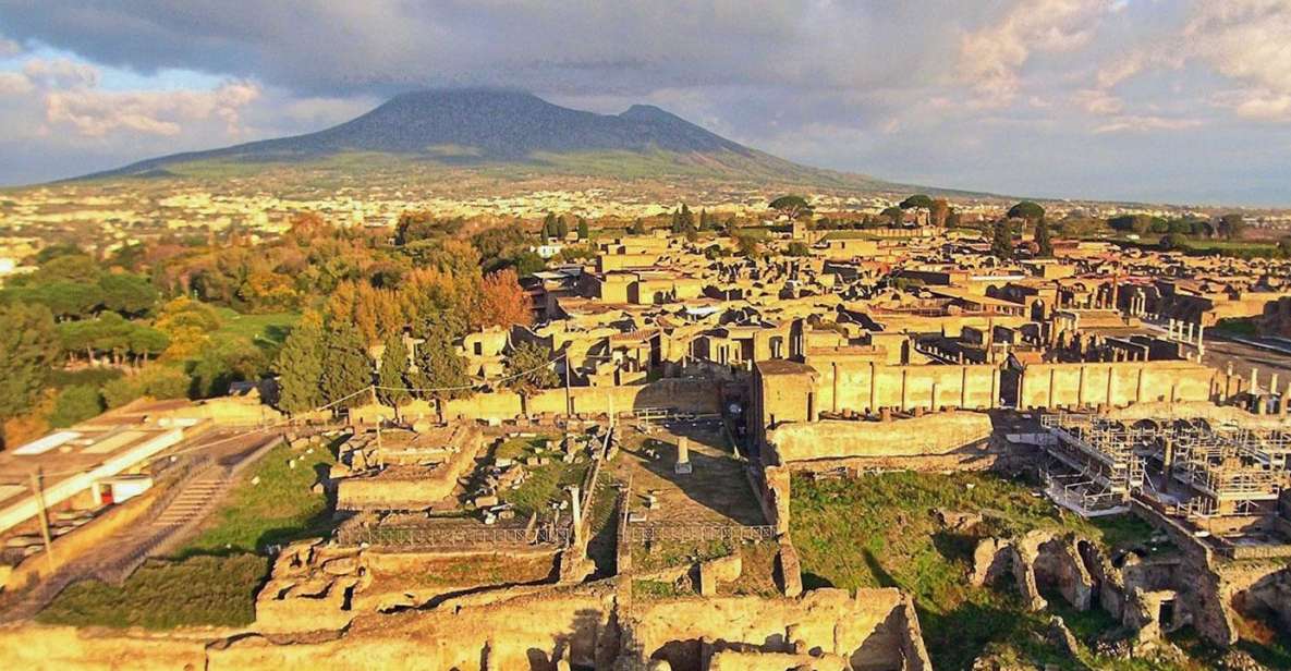 Transfer from Positano to Naples & 2hr stop at Pompeii site - The Pompeii stop: what two hours can realistically do
