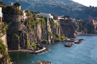 Transfer from Positano to Naples or Return - Why a private transfer beats public transport here