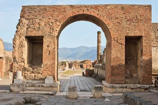 Transfer Naples Sorrento plus Pompeii or vice versa - Price and value: what you’re paying for, and what you still need