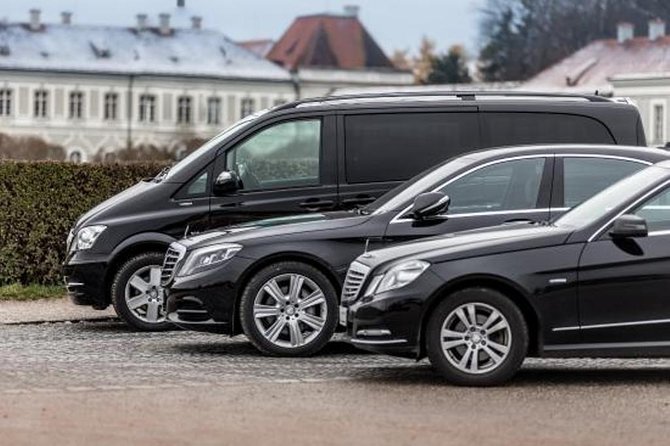 Transfer Naples to Sorrento - Mercedes comfort, bottled water, and real room for luggage