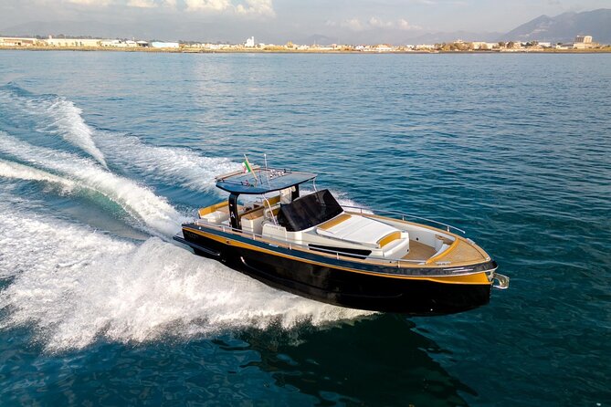 Transfer to Capri from Airport - Price and value: what $3,592.56 per group covers