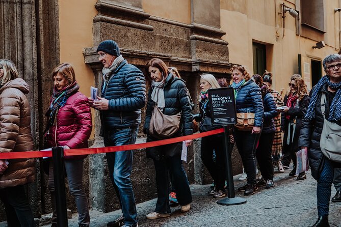 Veiled Christ Small Group Tour with Entrance Ticket in Naples - Key highlights you’ll notice fast