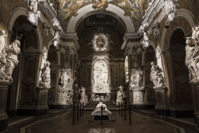 Veiled Christ Small Group Tour with Entrance Ticket in Naples - The Veiled Christ: Why the Guide’s Explanations Change Everything